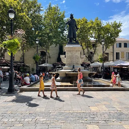 Appartamento Les Remparts Et Parking Aigues-Mortes